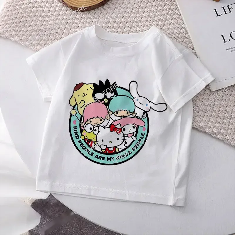 Hello Kitty  T-shirt